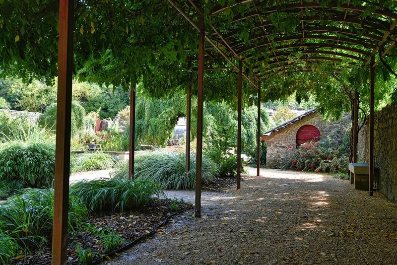 pergola